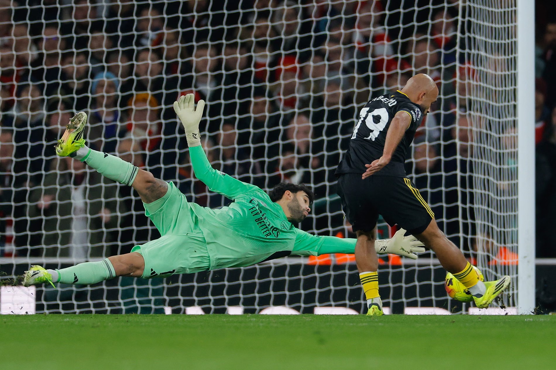 Nwaneri gây sốt Ligue 1 ngay trong lần xuất hiện đầu tiên 3 Vì sao Marseille là điểm đến lý tưởng?