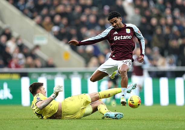 Djokovic đứng trước nguy cơ mất quyền thi đấu trong trận cầu căng thẳng 4 Bản lĩnh Grand Slam và cái kết đúng chất Djokovic